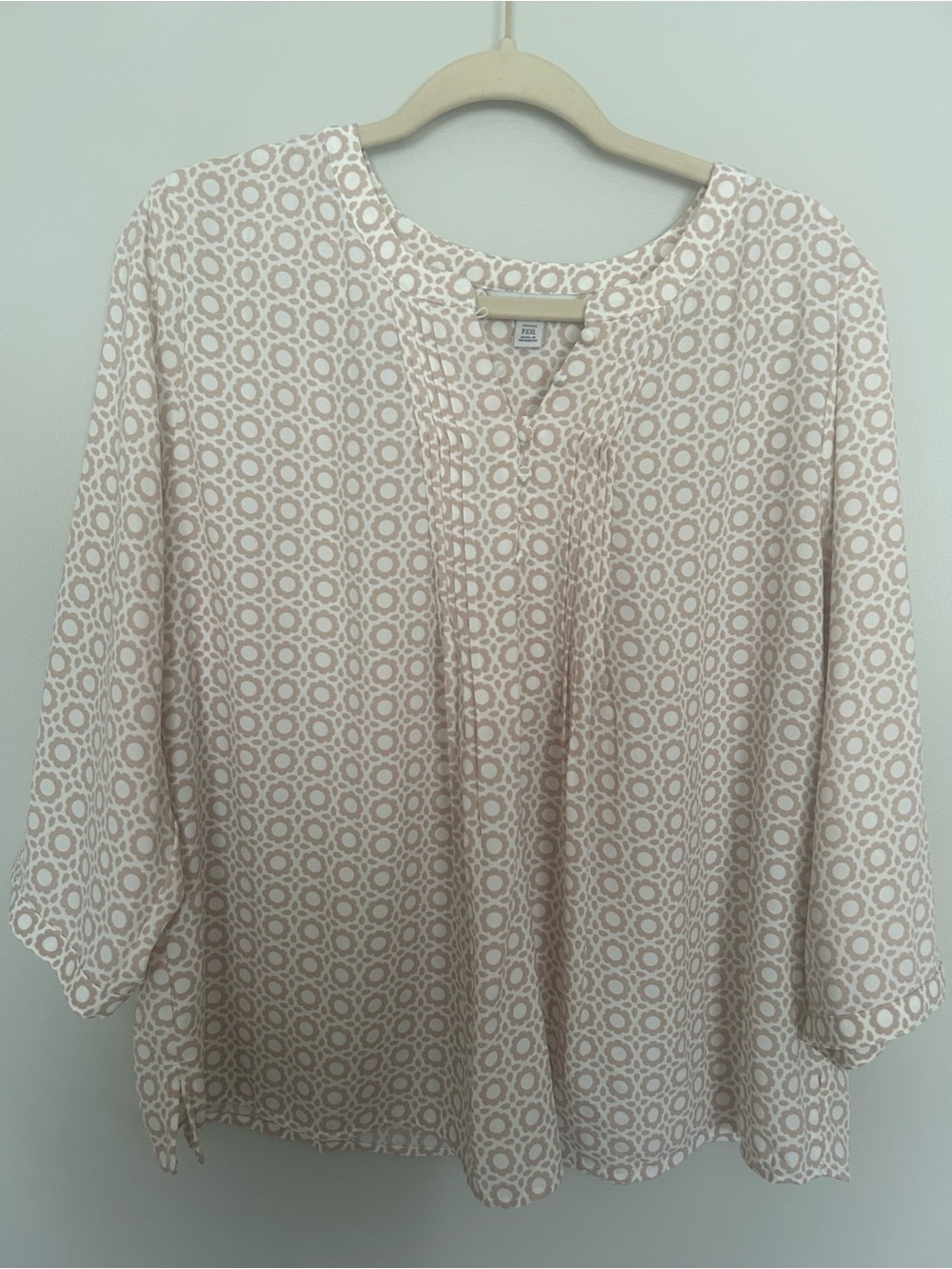 Croft & Barrow Beige Khaki & White Geometric Split-Neck Tunic Shirt Button PXXL